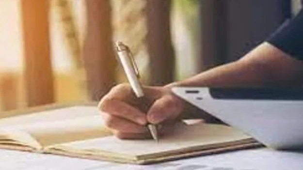 Exam Paper Tampering: హెల్త్‌ వర్శిటీ ఘటనపై ప్రభుత్వం సీరియస్‌ 