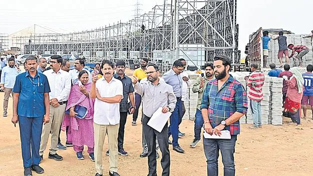 Massive Investments at Telangana Rising Summit: లక్ష కోట్ల పెట్టుబడులు