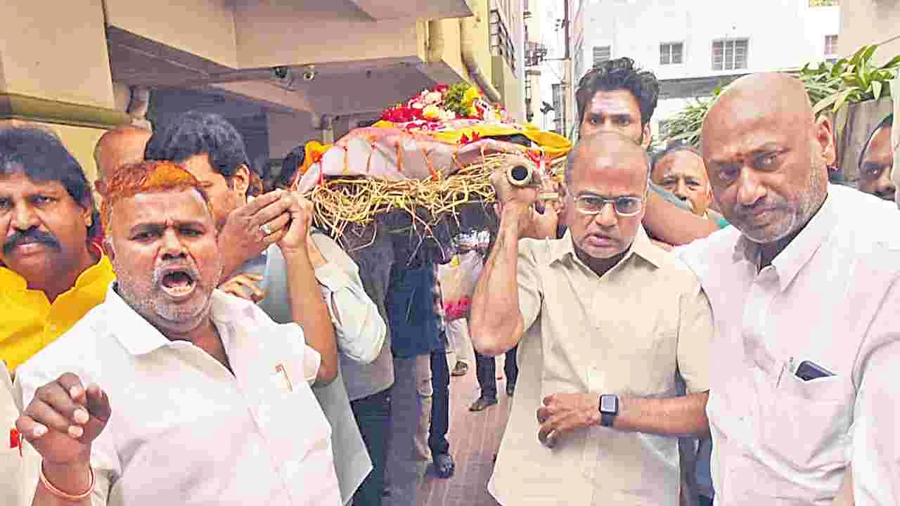 Pinnedameni Sai Baba: సాయిబాబా మృతి టీడీపీకి తీరని లోటు