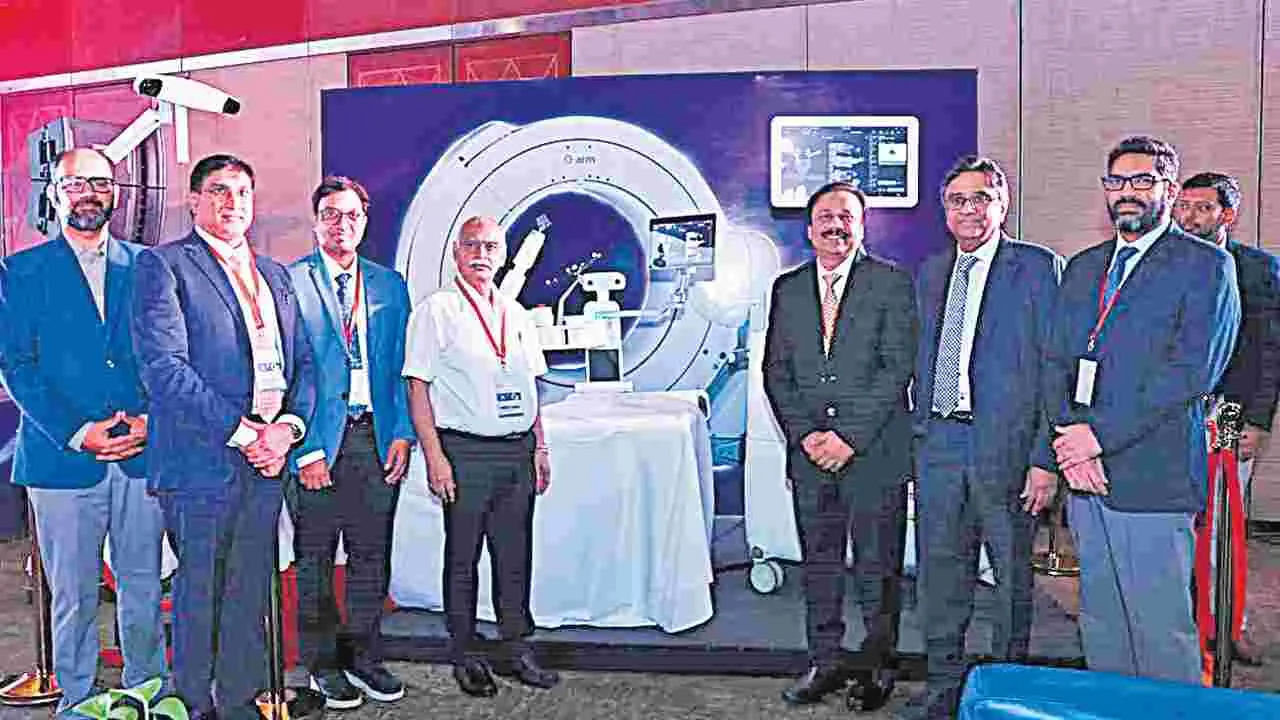 KIMS Introduces Spine Robo: వెన్నెముక శస్త్రచికిత్సల్లో కొత్త శకం