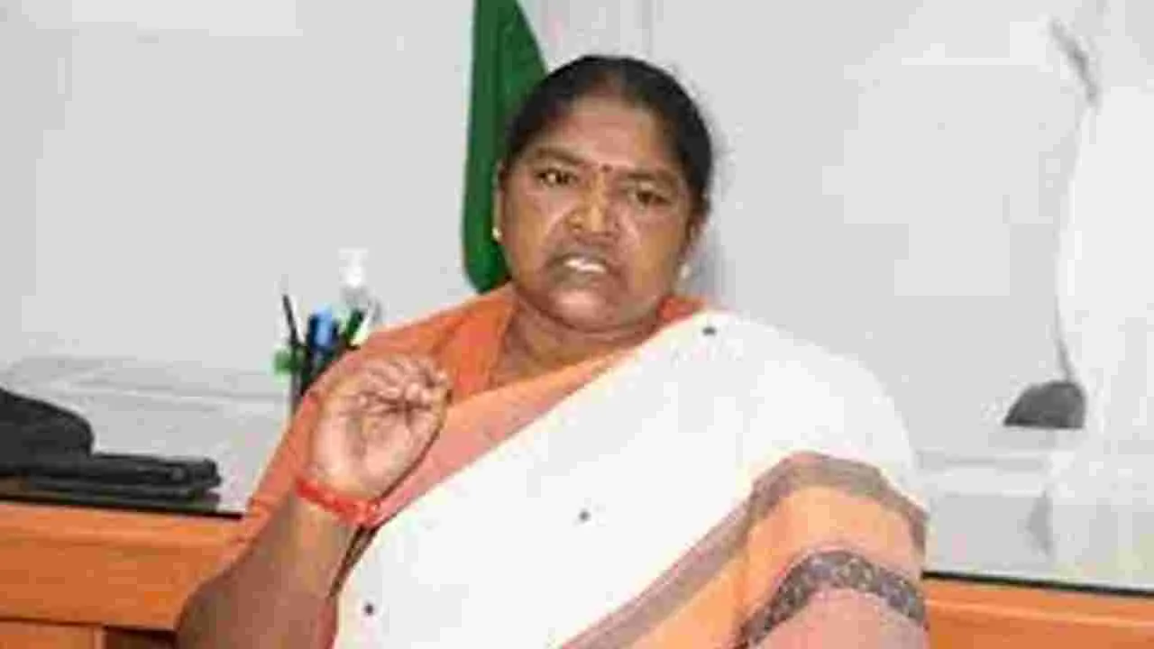Panchayati Raj Minister Seethakka: ఉపాధి చట్టాన్ని రక్షించుకుందాం