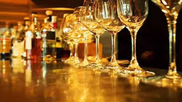 New Liquor Policy: కొత్త పాలసీతో రూ.870 కోట్ల కిక్కు!