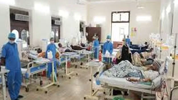 TS Govt to Increase Sanitation and Patient Care Staff: ప్రభుత్వాసుపత్రుల్లో పెరగనున్న పారిశుధ్య సిబ్బంది