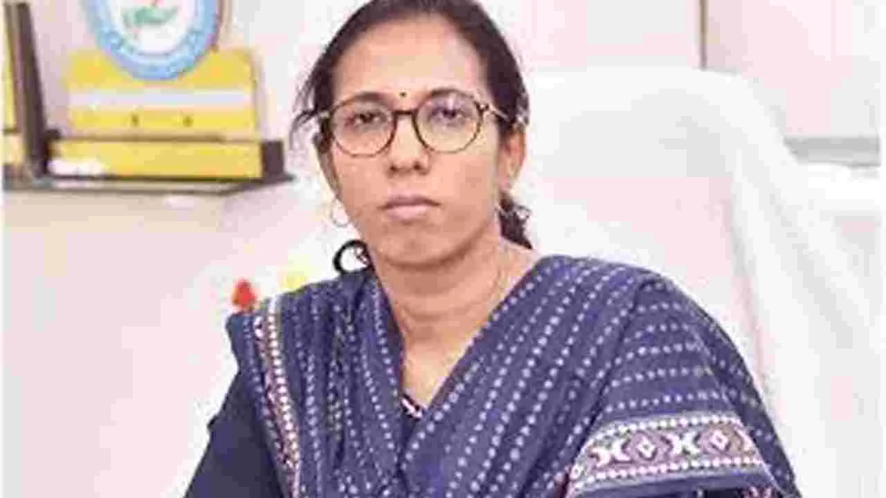 Nagalakshmi: 2047కి నెట్‌ జీరో ఉద్గారాల లక్ష్యాన్ని సాధించాలి