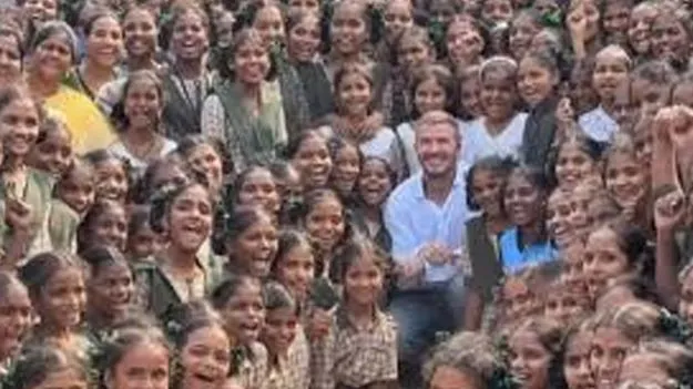 Soccer Star David Beckham Visits Gurukula School: గురుకుల పాఠశాలలో సాకర్‌ స్టార్‌ బెక్‌హామ్‌