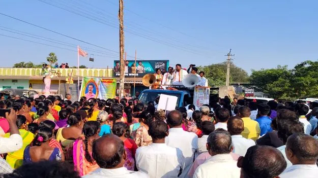 ప్రతీ గ్రామాన్ని అభివృద్ధి బాటలో నడిపిస్తాం