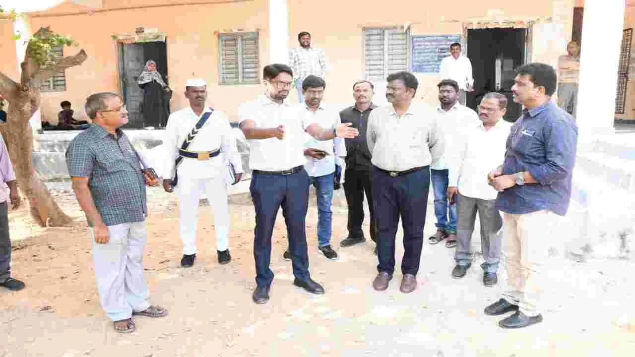 సామగ్రి పంపిణీలో తప్పులు జరగొద్దు