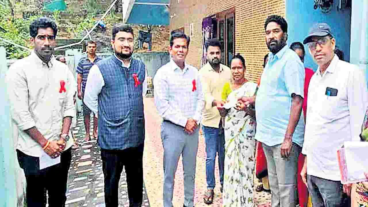 తొలి రోజు 93.49 శాతం పింఛన్ల పంపిణీ 