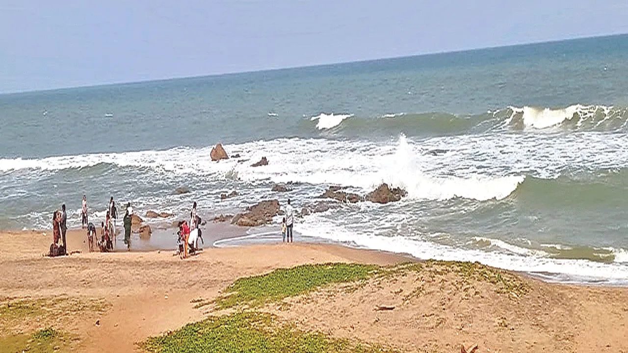 తీరంపై నిఘా ఏదీ?