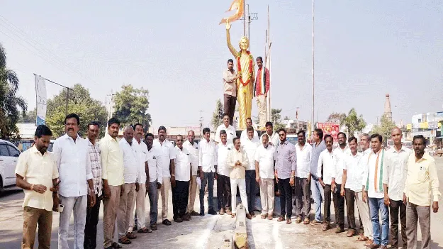 సమర్థపాలన అందించిన ఇందిరాగాంధీ