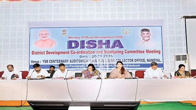 కేంద్ర పథకాల్లో జాప్యం తగదు 