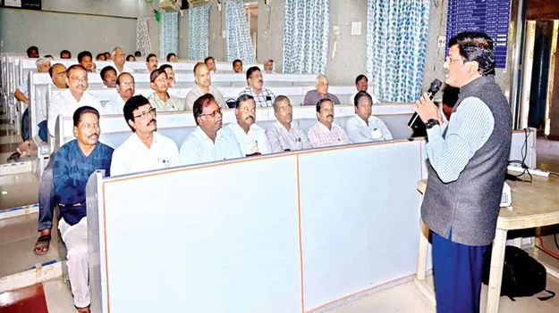 రోడ్ల నిర్మాణంలో నూతన సాంకేతికత