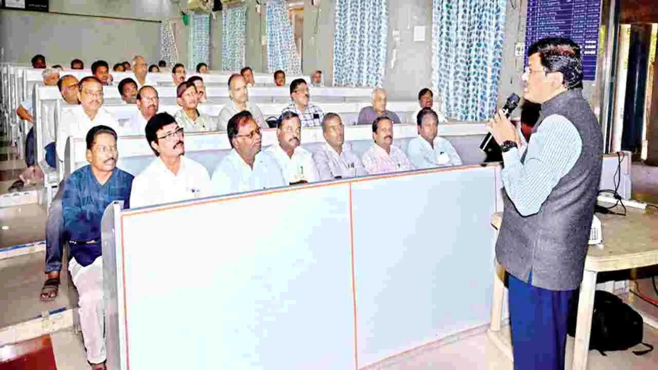 రోడ్ల నిర్మాణంలో నూతన సాంకేతికత