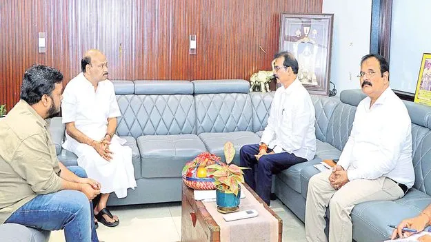 మాకవరపాలెంలో ‘డోజ్కో’ కంపెనీ