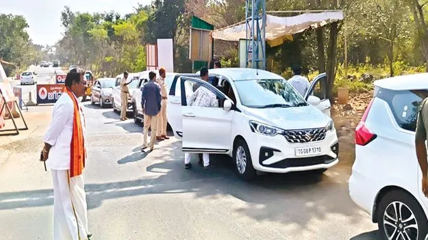 శ్రీగిరి వైభవానికి భంగం కలిగించొద్దు 