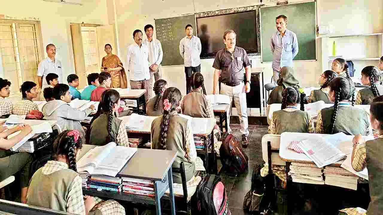 క్రమశిక్షణతో చదివితే ఉత్తమ ఫలితాలు