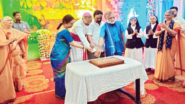 సమాజ నిర్మాణంలో భాగస్వాములవుదాం