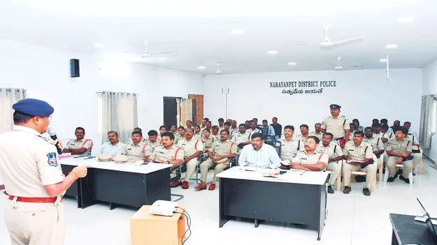  నిబంధనలకు లోబడి పని చేయాలి