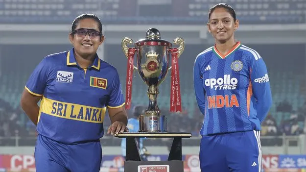 IndW Vs SLW: టాస్ గెలిచిన టీమిండియా.. బ్యాటింగ్ ఎవరిదంటే?