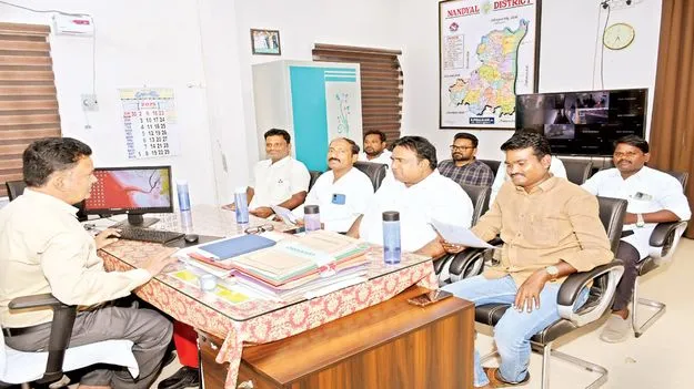 ఓటర్ల జాబితా రూపకల్పనకు సహకరించండి