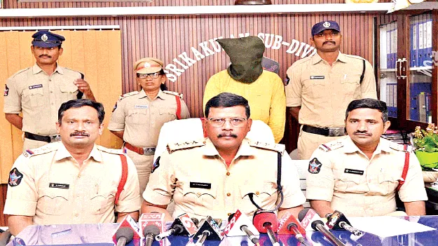 వ్యసనాలకు బానిసై దొంగగా మారి