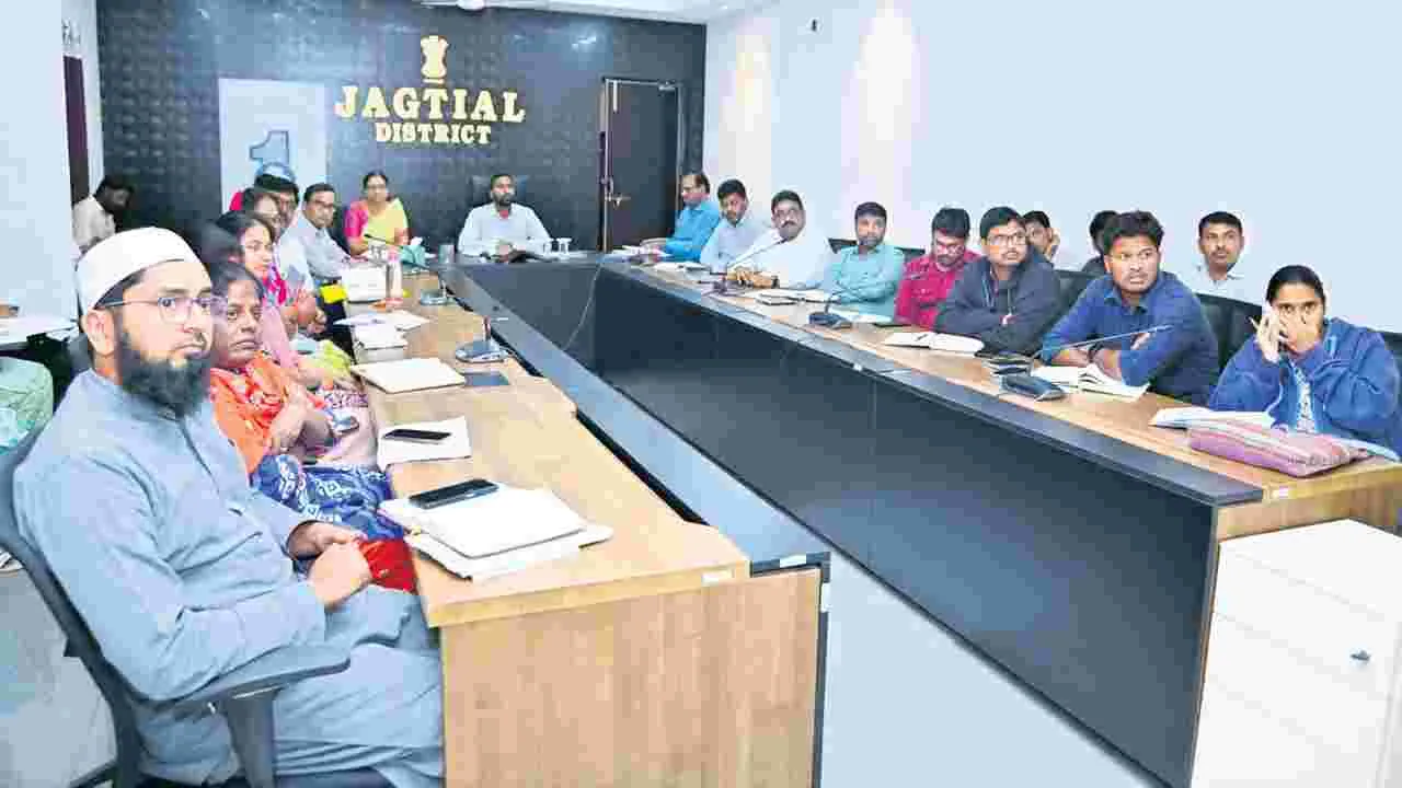 జిల్లాలో సమృద్ధిగా యూరియా నిల్వలు