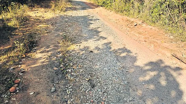 రహదారుల నాణ్యత ప్రశ్నార్థకం