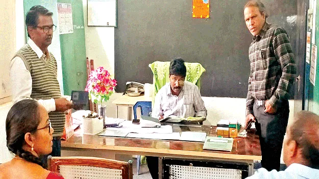   విద్యా విధానంలో మార్పులు రావాలి 