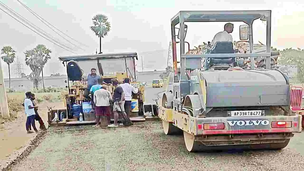 నిధులొచ్చాయ్‌!