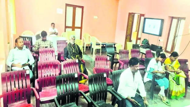 TRAINING: శిక్షణపై అనాసక్తి