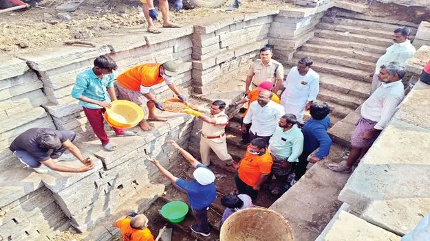 పూర్వ వైభవం కోసం..