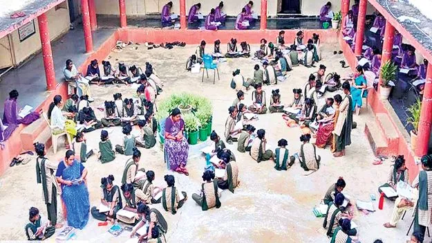 గిరి బాలల చదువుపై శ్రద్ధ