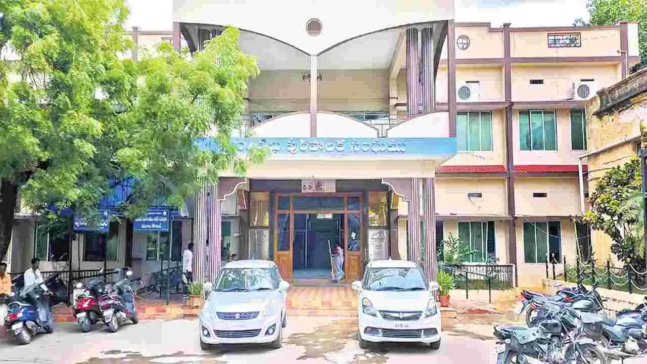 ఎల్‌ఆర్‌ఎ్‌సకు రికార్డు స్థాయిలో దరఖాస్తులు