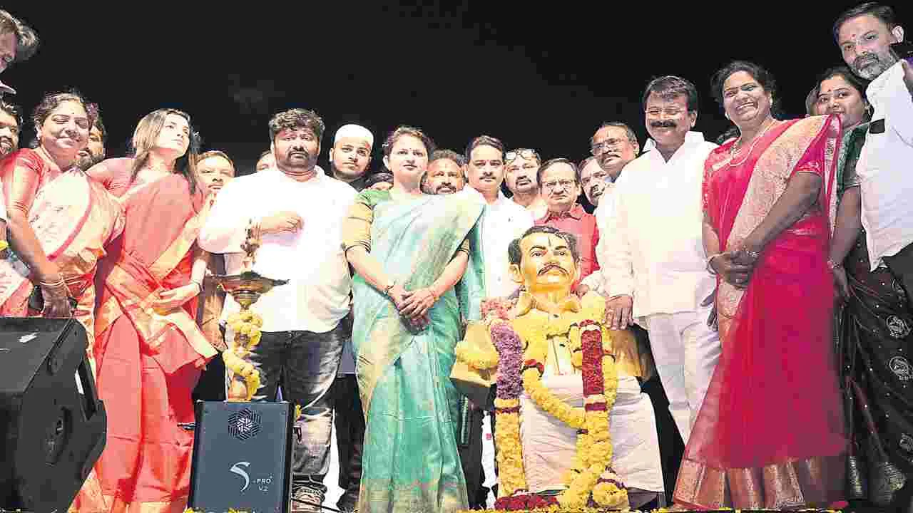 ఆంధ్రా బెబ్బులి వంగవీటి రంగా