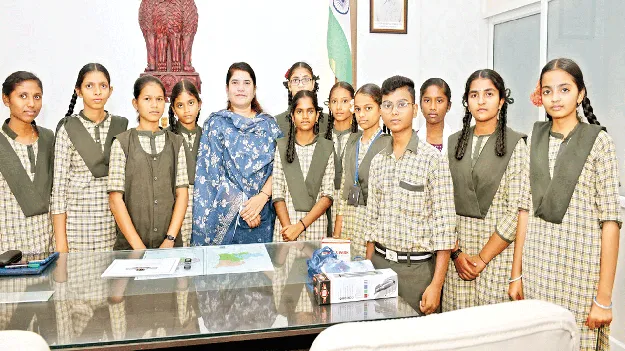 రాజ్యాంగ హక్కులపై అవగాహన కల్పిస్తాం