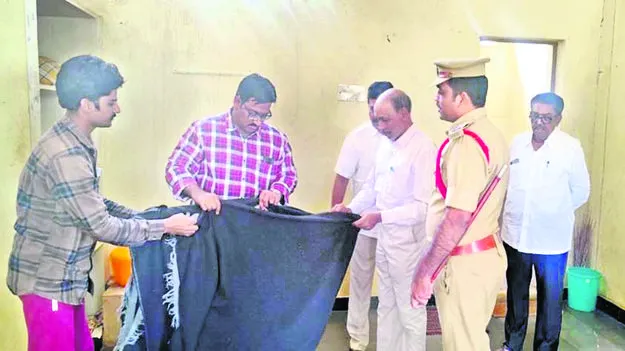 DSLA : చట్టాలపై అవగాహన లేకనే కష్టాలు