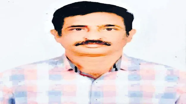 కుమార్తె పెళ్లి ఆగిపోపోవడంతో  తండ్రి ఆత్మహత్య