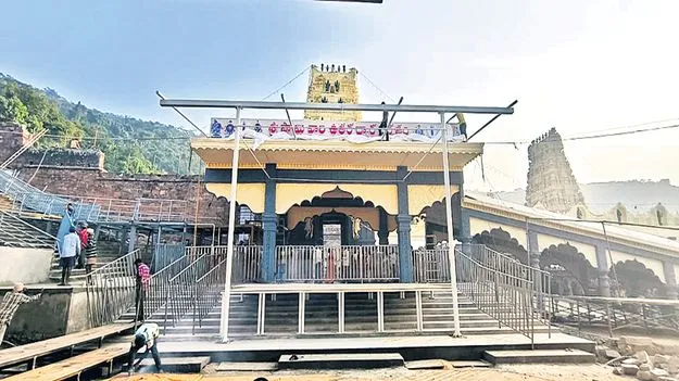 అప్పన్న ఉత్తర ద్వార దర్శనం రేపు