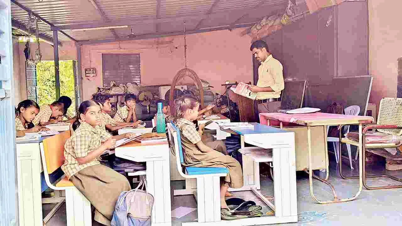    ఇంకెన్నాళ్లీ కష్టాలు 