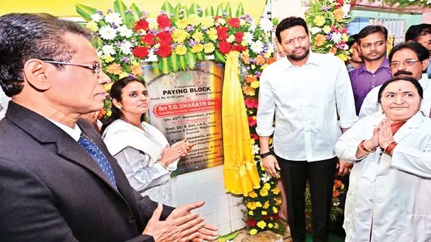 కార్పొరేట్‌ వైద్యం అందిస్తాం