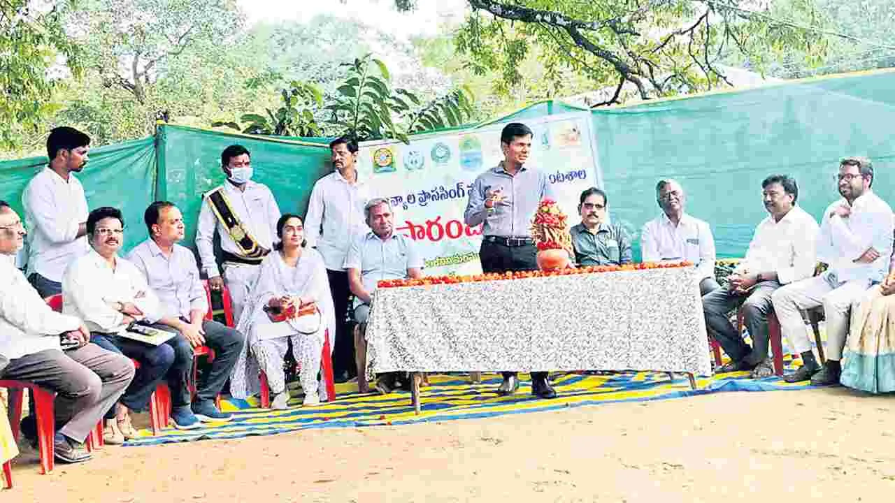 చిరు ధాన్యాల ప్రాసెసింగ్‌ యూనిట్‌ ప్రారంభం