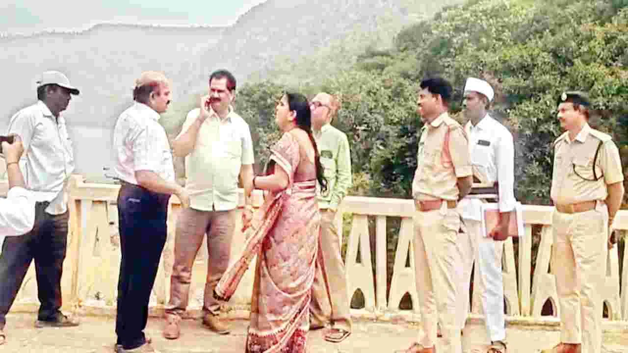 రాక్‌ లాకింగ్‌ సిస్టమ్‌ ఏర్పాటుకు ప్రణాళికలు