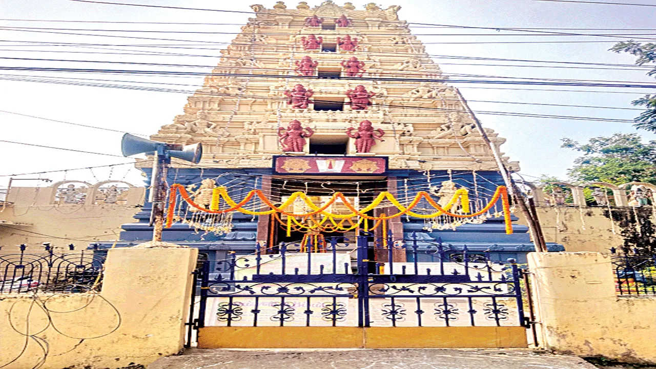 temples ready ముస్తాబైన ఆలయాలు