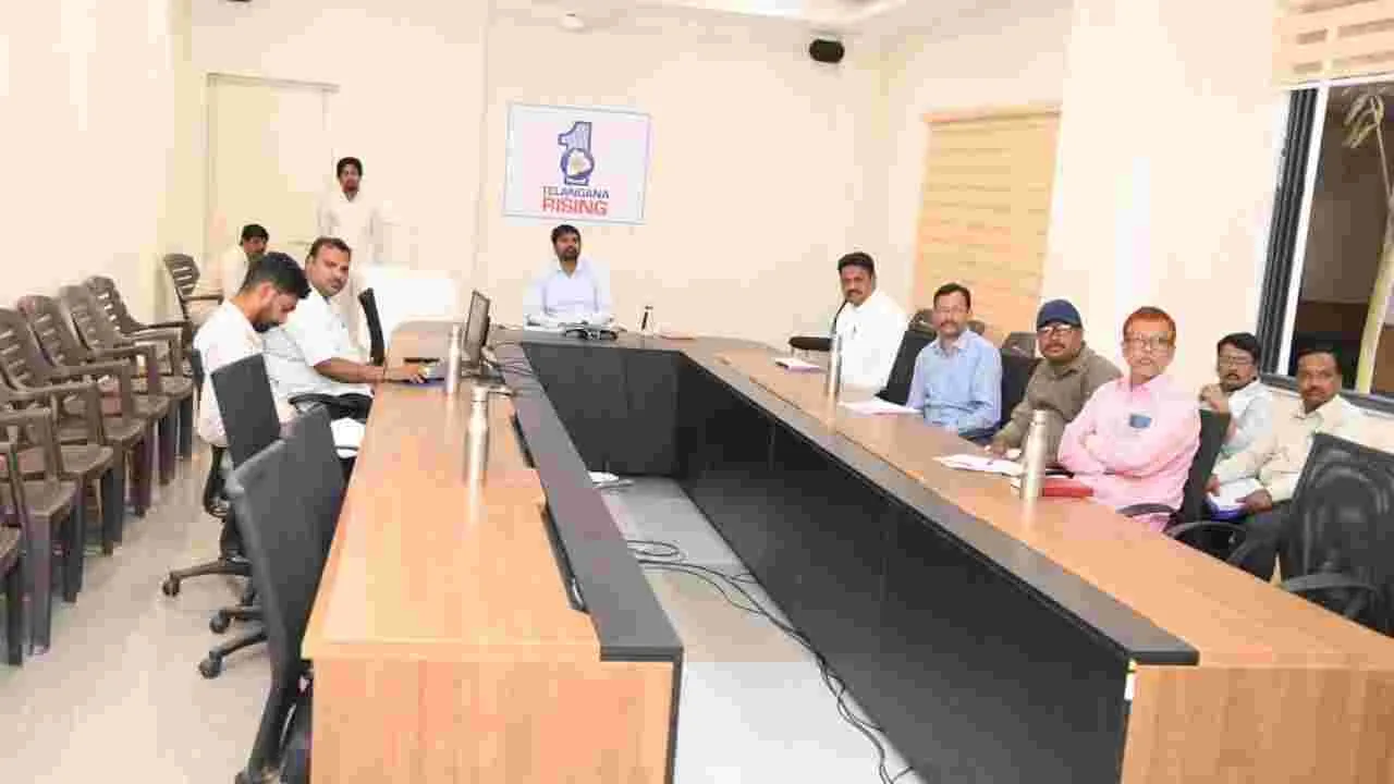 పుష్కర ఏర్పాట్లను సమర్థవంతంగా నిర్వహించాలి