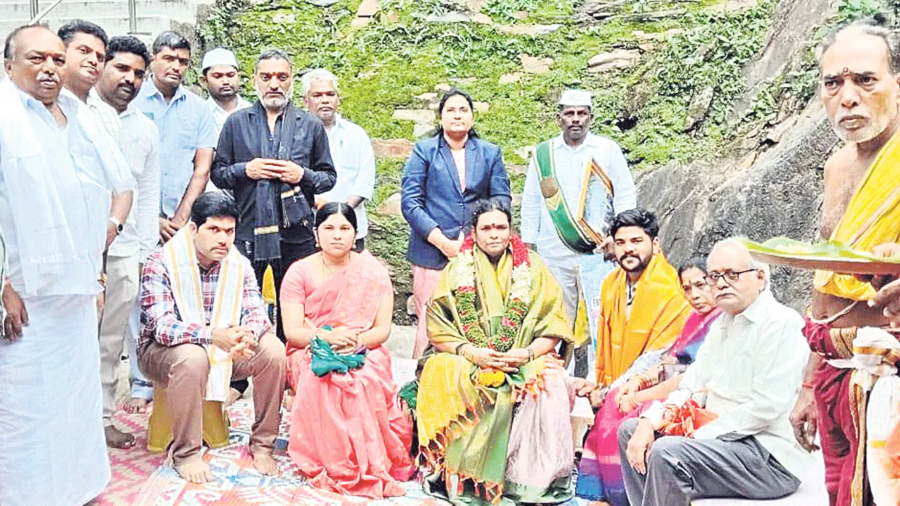 భైరవకోనను దర్శించుకున్న హైకోర్టు జడ్జి