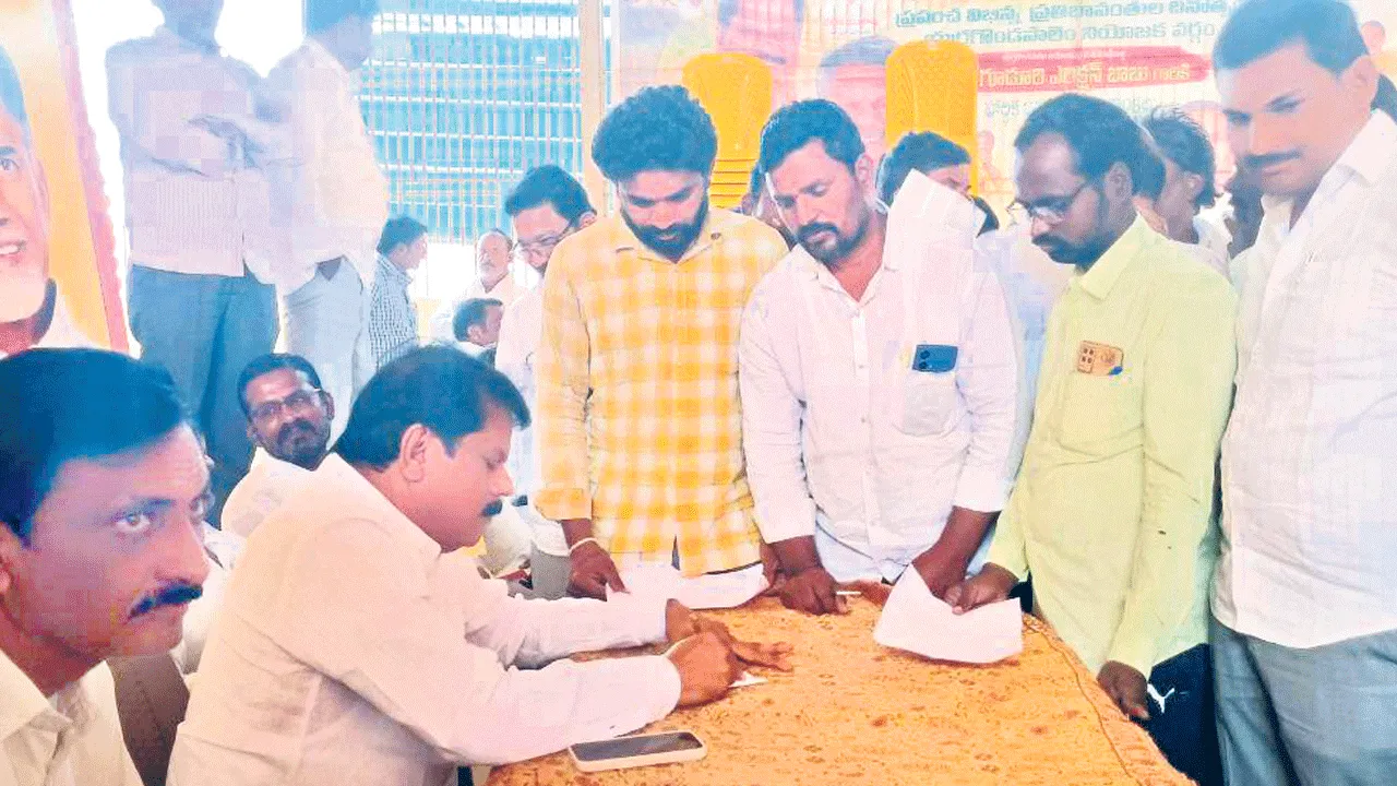 సమస్యల పరిష్కారానికే ప్రజా దర్బార్‌