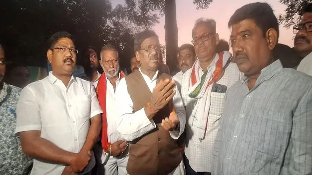 కేటీఆర్‌ విఫల నాయకుడు