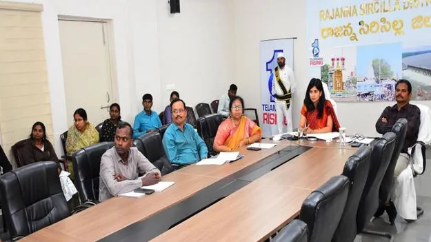 రైతులకు అందుబాటులో యూరియా 