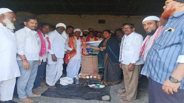 సోయా కొనుగోలు కేంద్రం ప్రారంభం