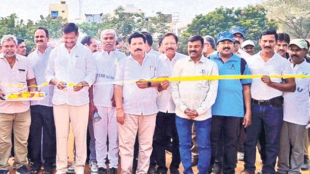 ఉపాధ్యయులపై ప్రభుత్వానికి అంకితభావం